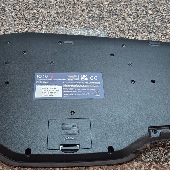 Logitech MK710 Wireless Keyboard W/LCD Screen /No Dongle/ Open Box/Keyboard Only - Picture 5 of 10